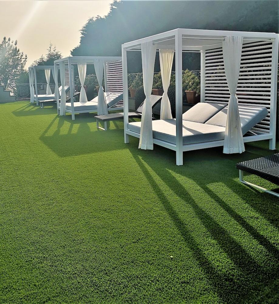 Andris Hotel Ercolano Exterior photo